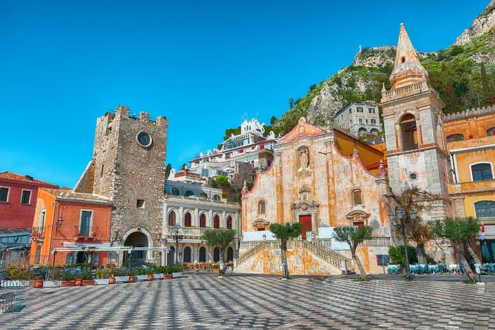 Private Tour of Taormina from hotel or cruise port in Messina