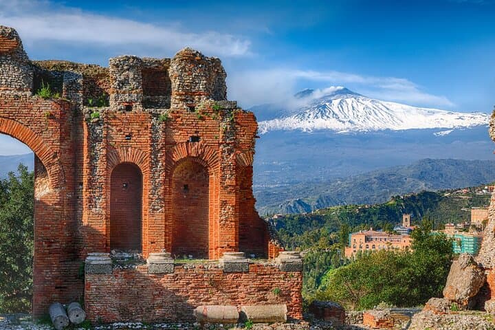 Private Tour of Taormina from hotel or cruise port in Messina