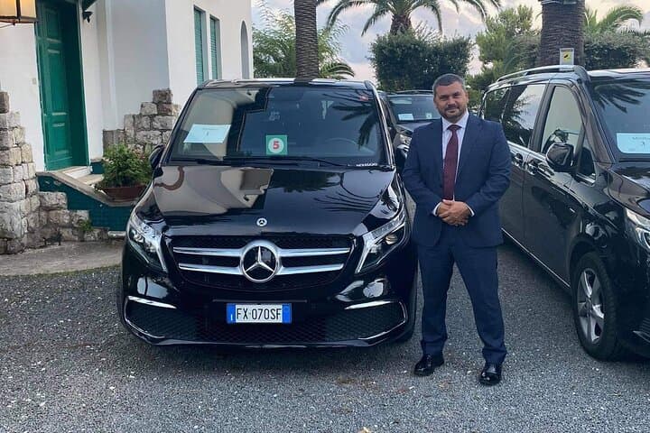 Private Transfer from / to Civitavecchia Port - Fiumicino Airport