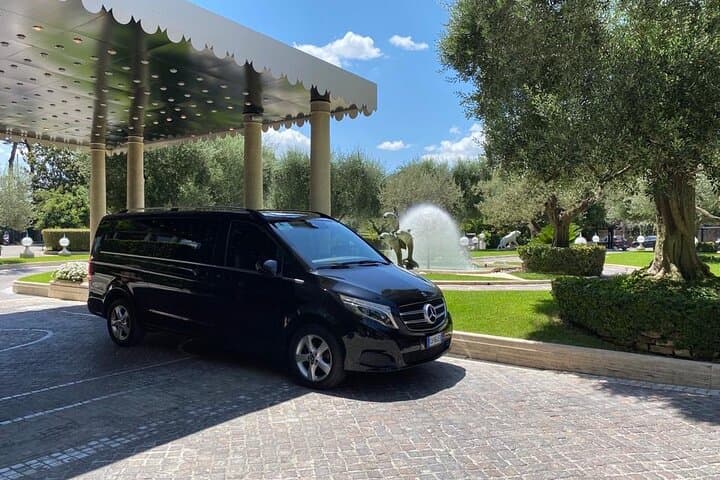 Private Transfer from / to Civitavecchia Port - Fiumicino Airport
