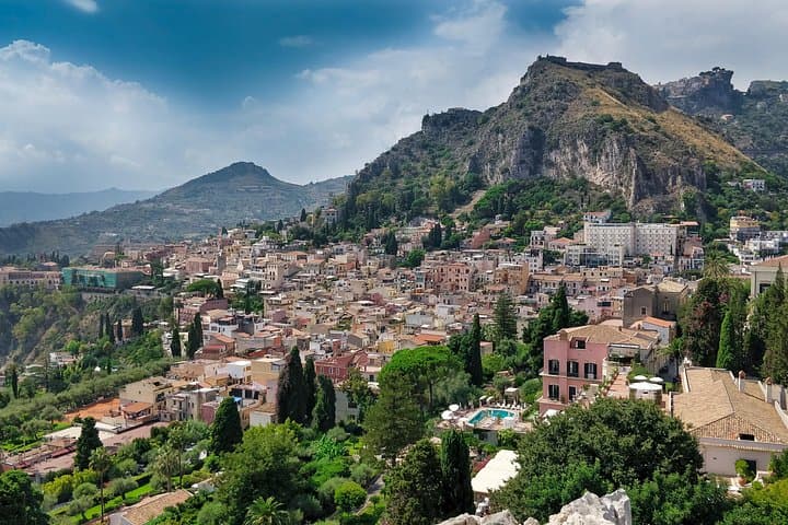 Messina to Taormina Low Cost Transfer
