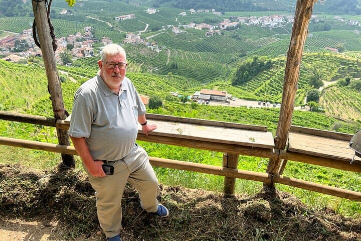 Small Group Tour with Prosecco Wine Tasting from Venice