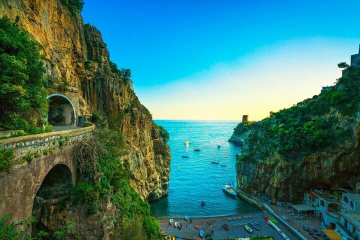 Amalfi Coast and Positano: Full Day Private Tour from Rome