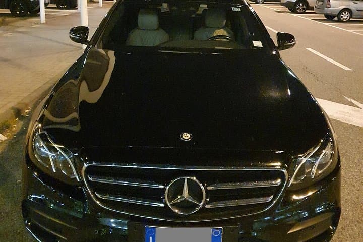 Napoli Hotel or Port to Napoli Airport (NAP) - Departure Private Transfer