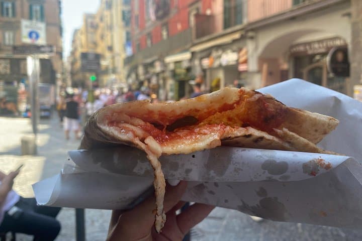 Flavors of Naples Decumani Street Food and Sightseeing Tour