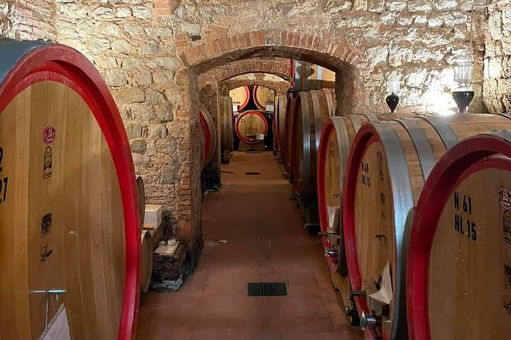 VIP Brunello Montalcino, Montepulciano & Val d'Orcia with Lunch