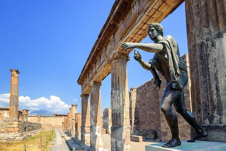 Pompeii Exclusive 2h Private Tour with your Archaeologist