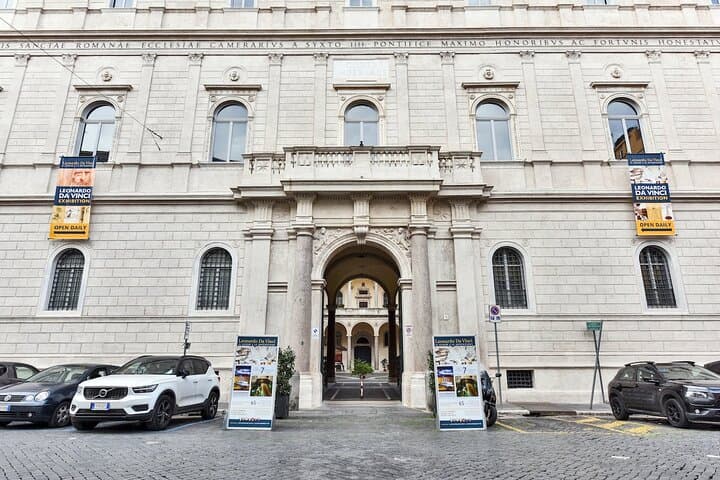 Inside the museum to look for the treasure of Leonardo da Vinci!