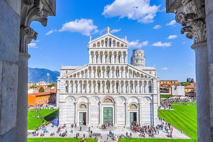 Private 5 hours Tour to Pisa from Florence with tickets