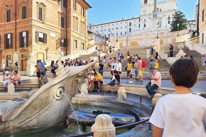 Fountains & Squares of Rome Tour for Kids with Pantheon Trevi Navona & Gelato