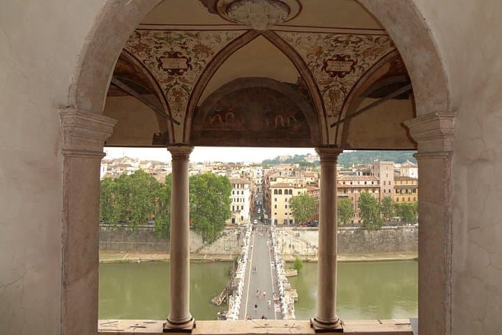 Private Guided Tour of Castel Sant'Angelo by Archaeologist Donato PhD