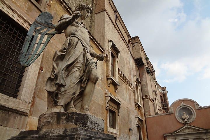Private Guided Tour of Castel Sant'Angelo by Archaeologist Donato PhD