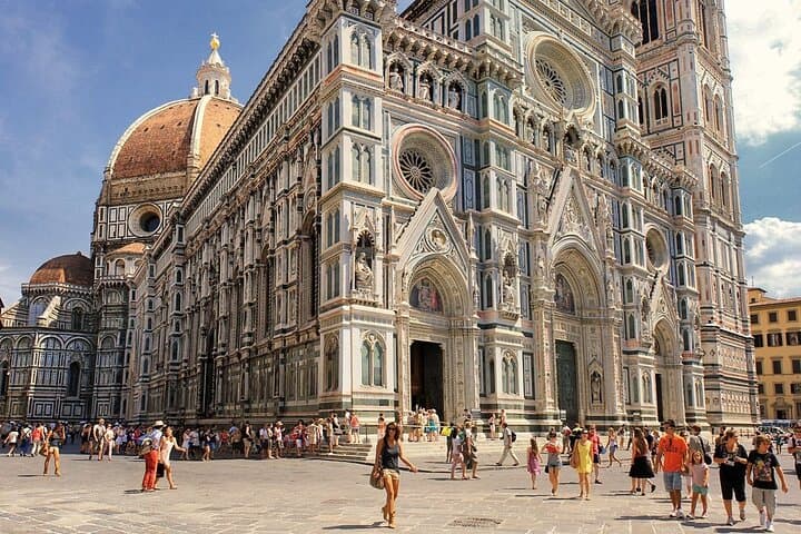Florence: Duomo Cathedral Entry & Local Expert Tour Guide