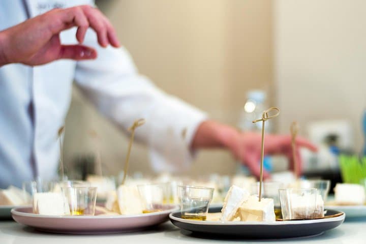 Turin Food Tasting Experience: Oil, Wine & Cheese
