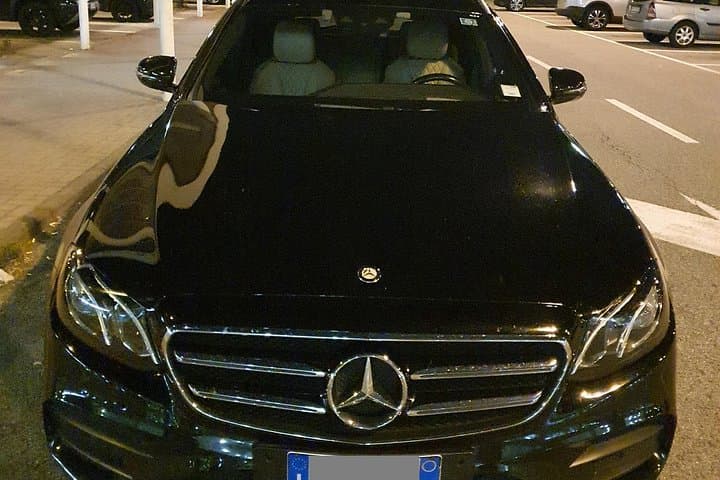 Siena or Sovicille to Florence Airport (FLR) - Departure Private Transfer