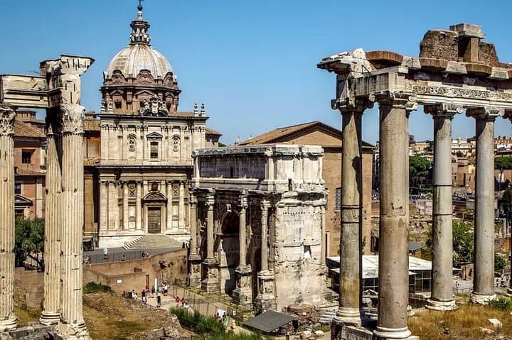 Colosseum Guided Tour with Special Access to the Gladiator Arena