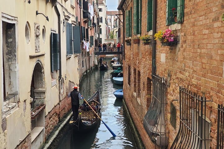 Venice City Highlights Guided Tour for Kids & Families