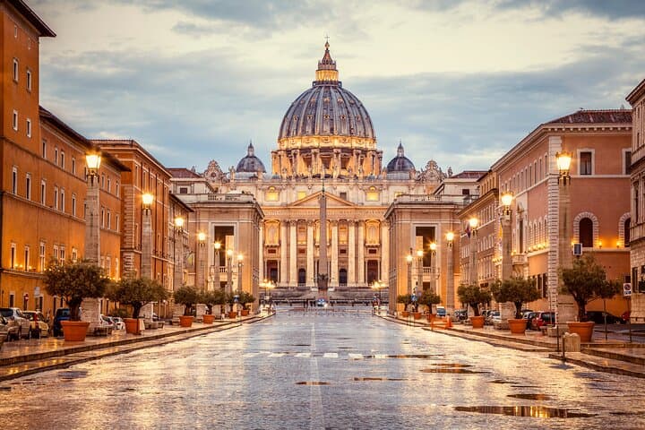 Vatican Museums, Sistine Chapel & St Peter’s Basilica-Small Group