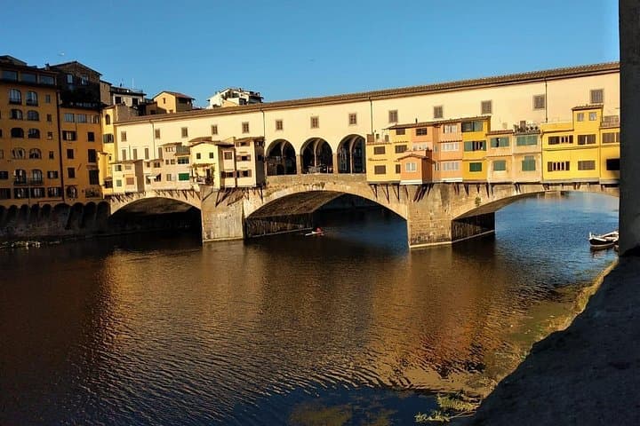 Private educational and guided custom tours by walk and by confortable M/B van