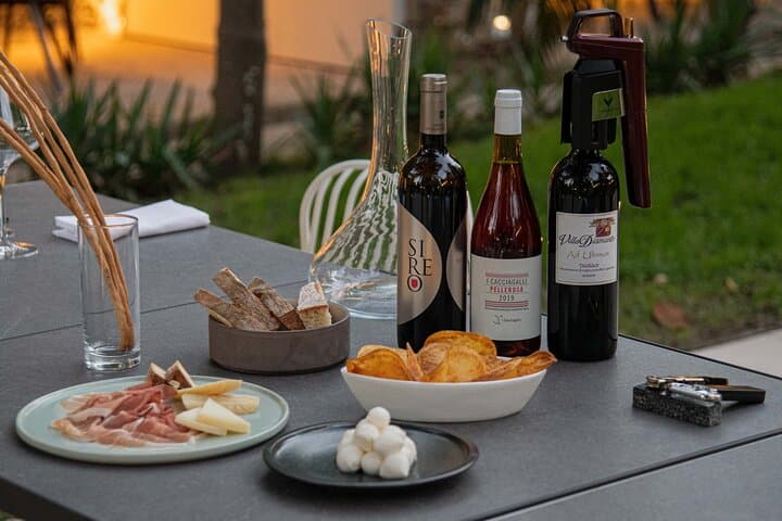 Tasting of 5 Wines with Typical Products in Sorrento