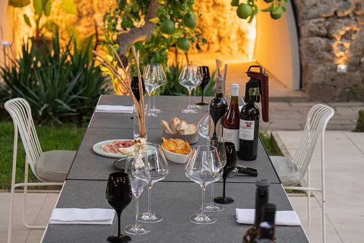 Tasting of 5 Wines with Typical Products in Sorrento