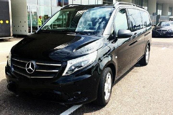 Transfer from Fiumicino airport to Rome Center