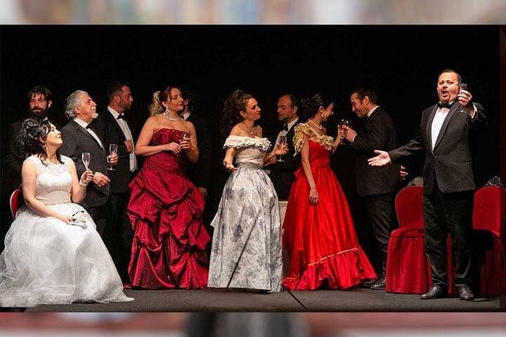 La Traviata The Original Opera by Giuseppe Verdi