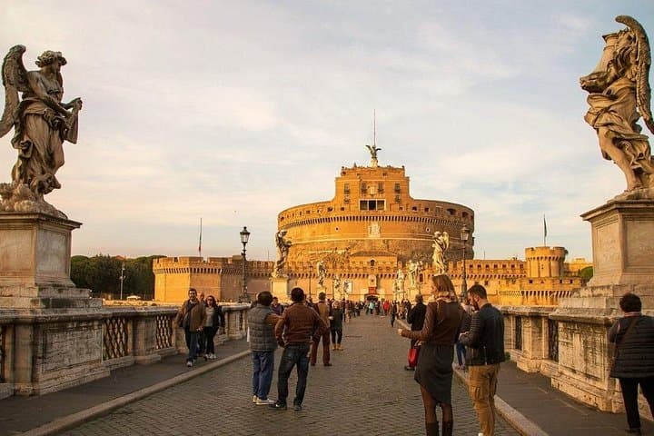 Tour Castel Sant'Angelo Rome Italy