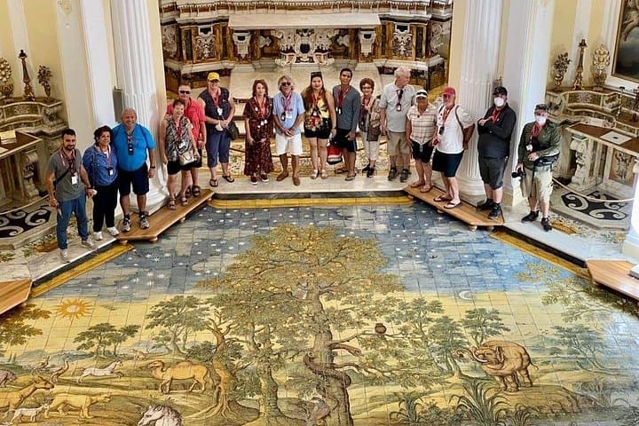 Private One Day Walking Tour of Capri with Guide