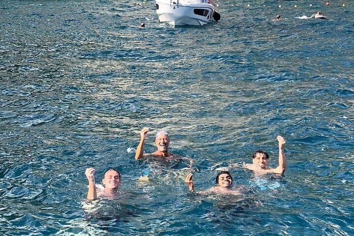 Boat tour of the Amalfi Coast with Aperitif