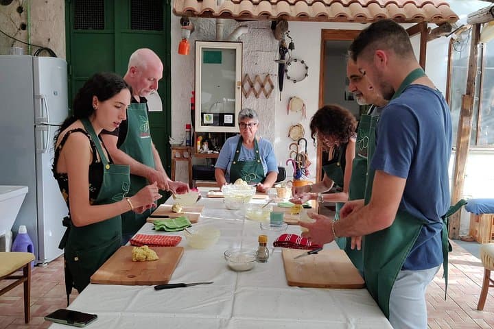 Family cooking class