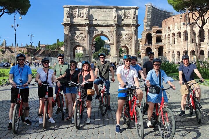 Highlights of Rome Bike Tour (Including Jubilee Sights)