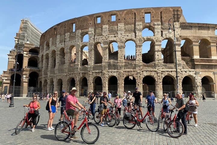 Highlights of Rome Bike Tour (Including Jubilee Sights)