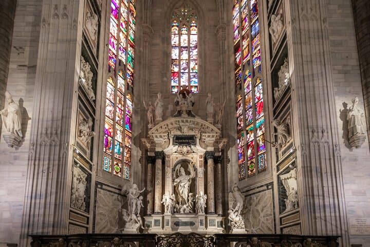 Milan Scala Theatre and Duomo Cathedral Tour