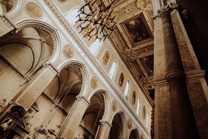 Interno Chiesa di Santa Chiara