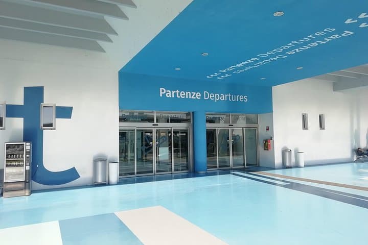 Small-Group Transfer from Trieste Airport to Trieste City