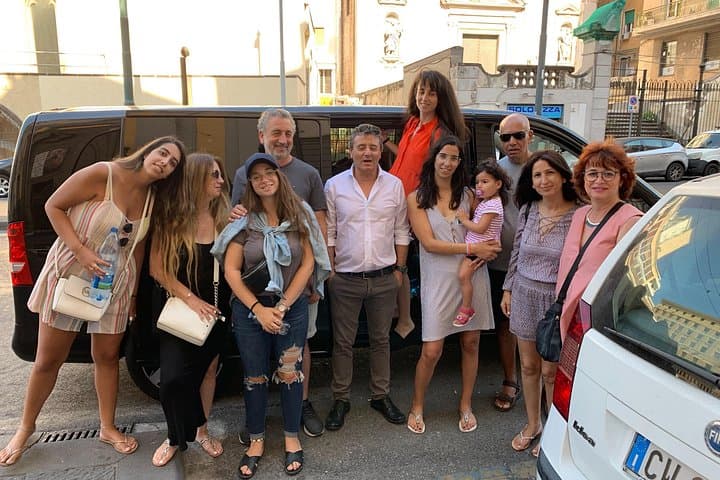 Private Transfer from Airport to City Center in Naples and vice versa