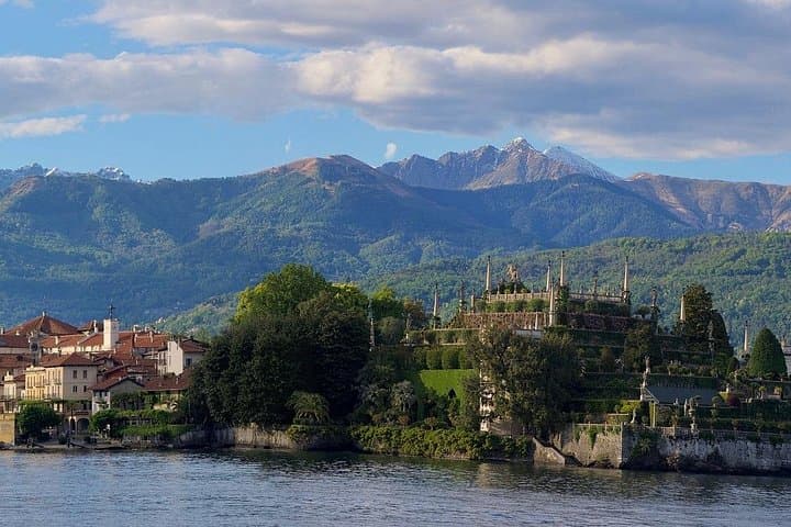 LAKE MAGGIORE FROM Milan with its BORROMEO ISLANDS -private tour