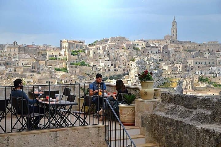 Private Guided Walking Tour in Sassi of Matera