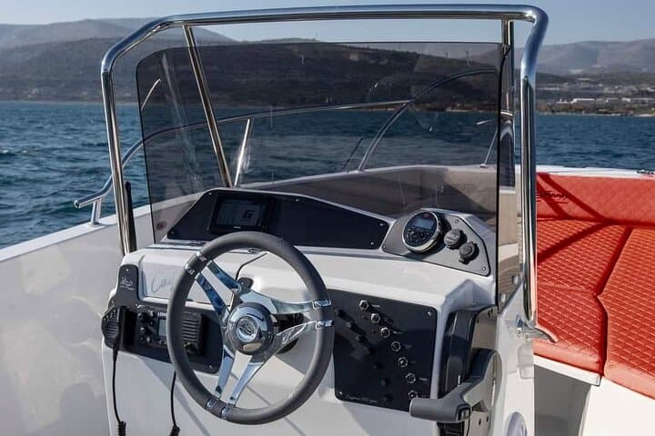 Boat rent on Amalfitan coast no license or with skipper