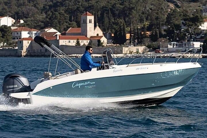 Boat rent on Amalfitan coast no license or with skipper