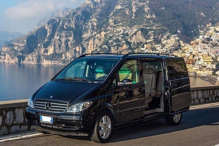 Private Transfer by Minivan from Sorrento to Positano
