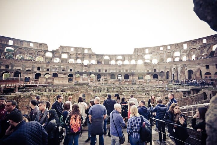 Small-group Colosseum, Forum and Palatine Guided Tour