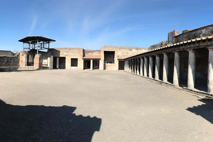 Stabiane Bath