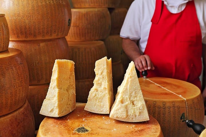 Parmigiano-Reggiano Tour and tastings