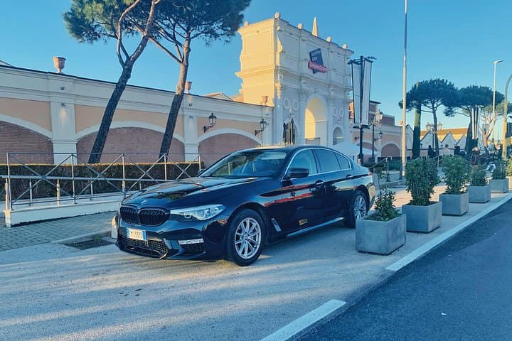 Transfer Fiumicino airport - central Rome or central Rome - FCO