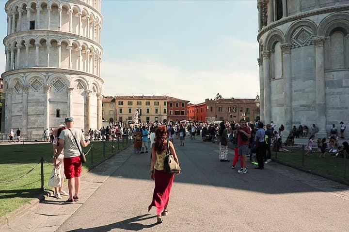Private Pisa Discovery Walking Tour with Leaning Tower Access
