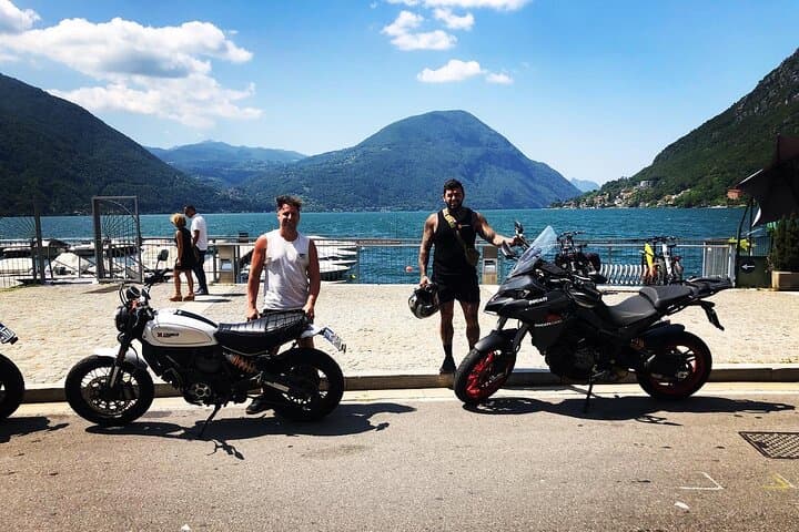 Lake Como Motorbike - We don't like the heat :-D