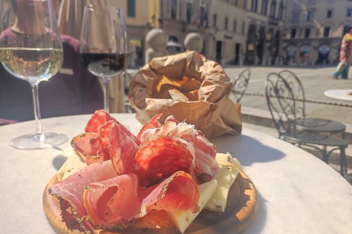 Savor Lucca: Culinary Walking Tour with Authentic Tuscan Lunch