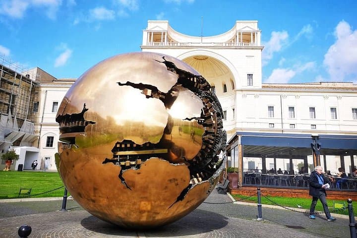 Early Vatican Museums & Sistine Chapel Small Group Tour